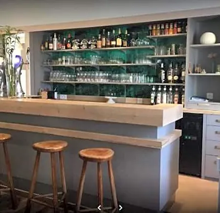Le Camelia Hotel