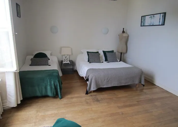 Le Camelia * Ruillé-Froid-Fonds