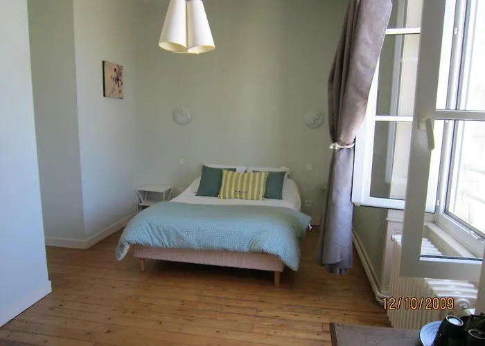 Hotel Le Camelia Ruillé-Froid-Fonds